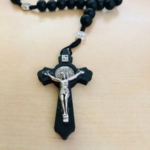 Kreuz-Rosenkranz-Halskette