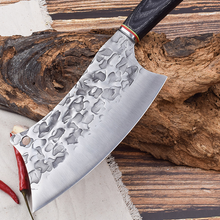Laden Sie das Bild in den Galerie-Viewer, Gehämmertes Küchenmesser aus Edelstahl