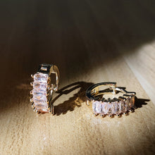 Laden Sie das Bild in den Galerie-Viewer, Hochwertige Zirkon Ohrstecker