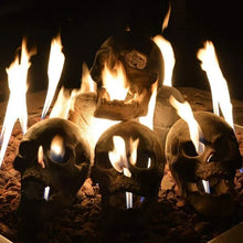 Laden Sie das Bild in den Galerie-Viewer, Kreatives Halloween-Schädel-Requisit