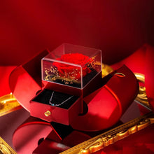 Laden Sie das Bild in den Galerie-Viewer, Schmuck-Geschenkbox in Apfelform