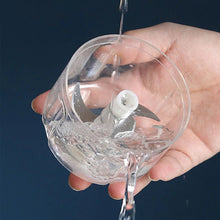 Laden Sie das Bild in den Galerie-Viewer, Mini Knoblauchmaschine