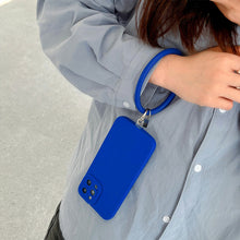 Laden Sie das Bild in den Galerie-Viewer, Handyhülle-Armband Aus Silikon