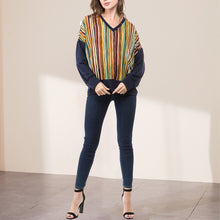 Laden Sie das Bild in den Galerie-Viewer, Blau gestreiftes T-Shirt