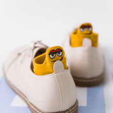 Laden Sie das Bild in den Galerie-Viewer, Lustige bestickte Karikatur-Smiley-Socken (10 Paar)