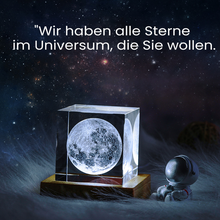 Laden Sie das Bild in den Galerie-Viewer, Zauberstern Mond Lampe