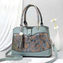 Laden Sie das Bild in den Galerie-Viewer, Damen Stilvolle Geprägte Umhängetasche