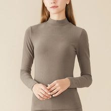Laden Sie das Bild in den Galerie-Viewer, Einfarbiges Schmal geschnittenes T-Shirt mit halbem Rollkragen