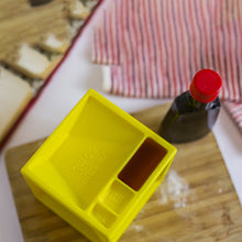 Laden Sie das Bild in den Galerie-Viewer, Küchenwürfel mit Skala