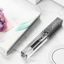 Laden Sie das Bild in den Galerie-Viewer, Transparente glänzende feuchtigkeitsspendende Glas-Lippenglasur