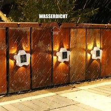 Laden Sie das Bild in den Galerie-Viewer, LED Solar Wandleuchte in Sternform
