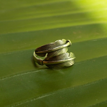 Laden Sie das Bild in den Galerie-Viewer, Offener Silber Engelsfederring