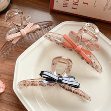 Laden Sie das Bild in den Galerie-Viewer, Bogen-Haarnadel