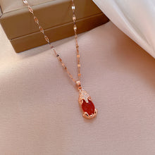 Laden Sie das Bild in den Galerie-Viewer, Glückliche Pixie Halskette