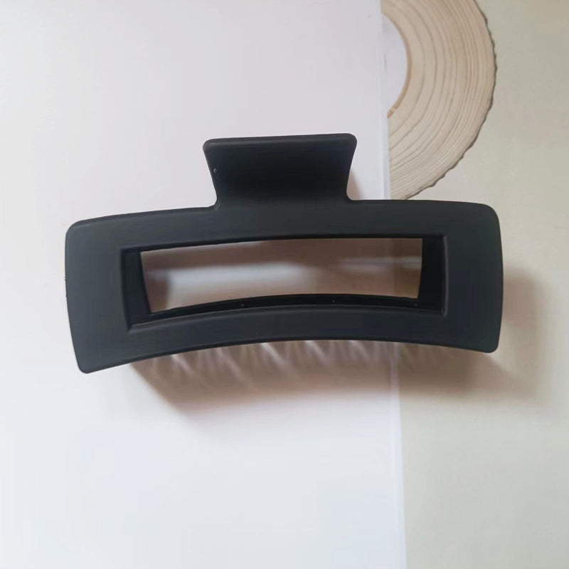 Klassische quadratische Haarkrallen