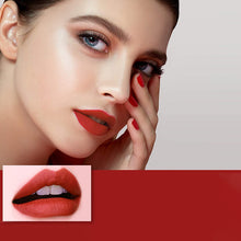 Laden Sie das Bild in den Galerie-Viewer, Kapsel Lippenstift Set