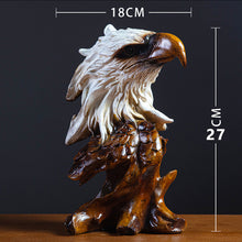 Laden Sie das Bild in den Galerie-Viewer, Harzornament In Tierform