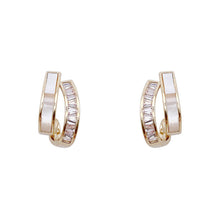 Laden Sie das Bild in den Galerie-Viewer, Neue stilvolle Zirkon Ohrringe