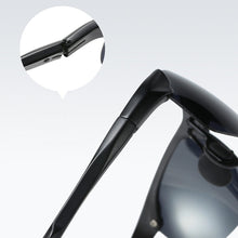 Laden Sie das Bild in den Galerie-Viewer, Selbsttönende Sonnenbrille mit blendfreien polarisierten Gläsern