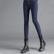 Laden Sie das Bild in den Galerie-Viewer, Damen Winter Vlies gefütterte elastische Jeans
