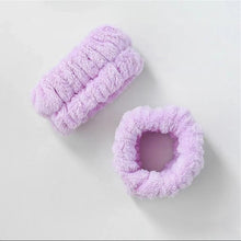 Laden Sie das Bild in den Galerie-Viewer, Saugfähiges Scrunchie fürs Handgelenk