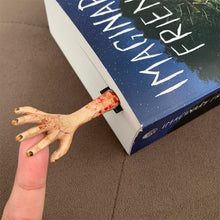 Laden Sie das Bild in den Galerie-Viewer, Halloween gruseliges Hand-Lesezeichen