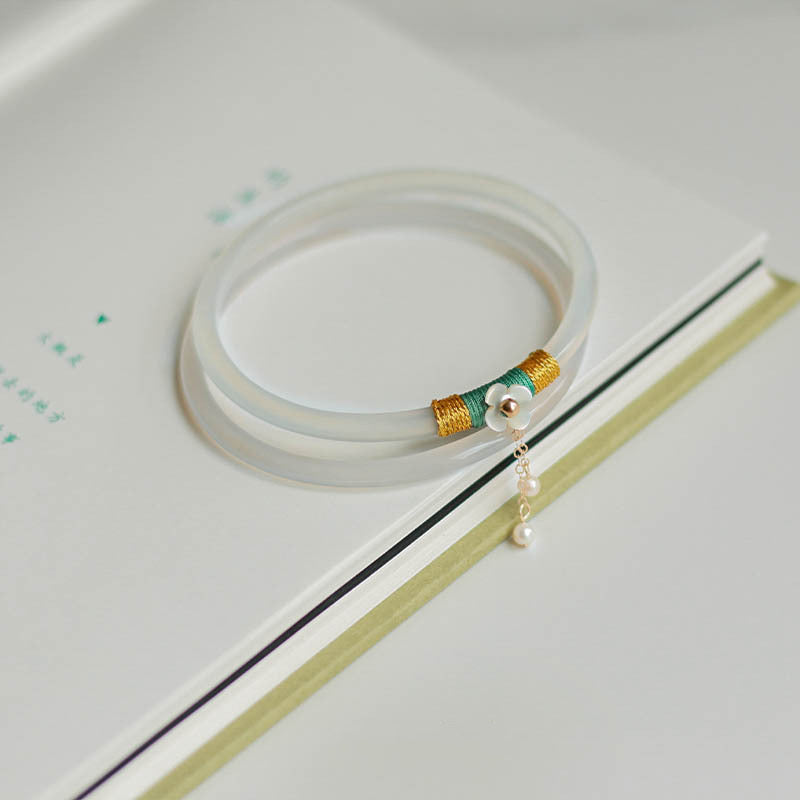 Zartes Minimalistisches Jade-Armband