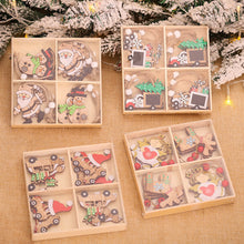 Laden Sie das Bild in den Galerie-Viewer, Weihnachtsschmuck aus Holz (12 Stück)