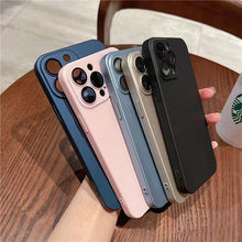 Laden Sie das Bild in den Galerie-Viewer, iPhone Klassische Mattierte Handyhülle