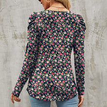 Laden Sie das Bild in den Galerie-Viewer, Bedrucktes Rundhals-T-Shirt mit schmaler Taille
