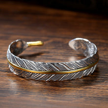 Laden Sie das Bild in den Galerie-Viewer, Vintage-Federarmband