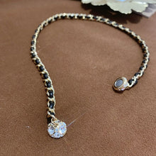 Laden Sie das Bild in den Galerie-Viewer, Stilvolle magnetische Halskette
