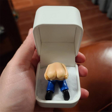 Laden Sie das Bild in den Galerie-Viewer, Streich Verlobungsring Box