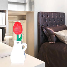 Laden Sie das Bild in den Galerie-Viewer, Tischkalender in Blumenvasenform