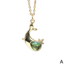 Laden Sie das Bild in den Galerie-Viewer, Süße einfache Wal Halskette