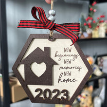 Laden Sie das Bild in den Galerie-Viewer, Neues Zuhause-Ornament, Weihnachtsfeiertage 2023/2024