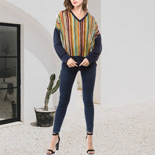 Laden Sie das Bild in den Galerie-Viewer, Blau gestreiftes T-Shirt