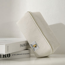 Laden Sie das Bild in den Galerie-Viewer, Einfache Tragbare Kosmetiktasche