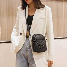 Laden Sie das Bild in den Galerie-Viewer, Retro-Handtasche aus weichem Leder