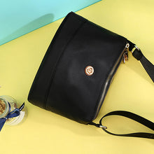 Laden Sie das Bild in den Galerie-Viewer, Lässige leichte Umhängetasche aus Nylongewebe für Damen