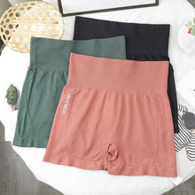 Laden Sie das Bild in den Galerie-Viewer, Nahtlose Shorts mit hoher Taille
