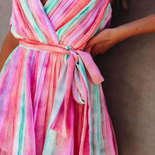 Laden Sie das Bild in den Galerie-Viewer, Plissiertes regenbogenfarbenes Damenkleid