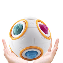 Laden Sie das Bild in den Galerie-Viewer, 3-in-1 Regenbogenkugel Dekompressionsspielzeug Fingerspitzenspinner