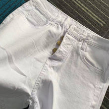 Laden Sie das Bild in den Galerie-Viewer, Damen Sommer Modische Jeansshorts mit hoher Taille