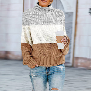 Modischer Rollkragenpullover mit Farbblock