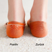 Laden Sie das Bild in den Galerie-Viewer, Damen Sommer Cartoon atmungsaktive Katzenpfotensocken