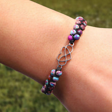 Laden Sie das Bild in den Galerie-Viewer, Handgewebtes Böhmisches Armband aus Edelstahl