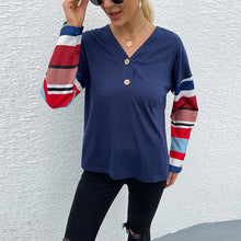 Laden Sie das Bild in den Galerie-Viewer, Damen T-Shirt mit V-Ausschnitt und gestreiften Ärmeln