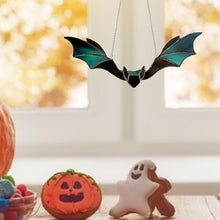 Laden Sie das Bild in den Galerie-Viewer, Halloween Fledermaus Buntglas Fensterbehänge