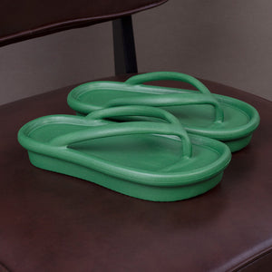 Einfache Und Modische Flip-Flops